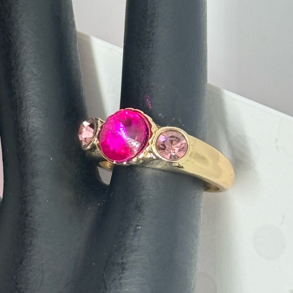 Isaac Mizrahi Crystals in Pink Statement Band Ring SZ 9 - Picture 3 of 6
